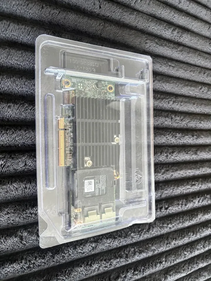 Dell PERC H710P RAID Controller - photo 2