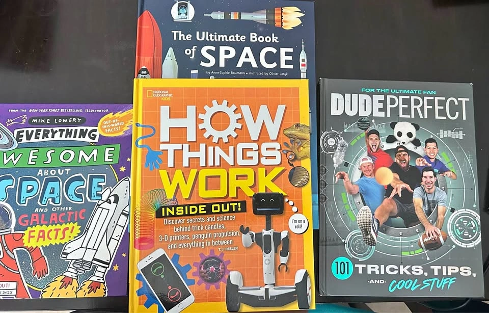 Great condition!! Books for the curious kids