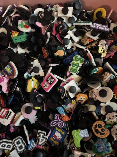 Croc Charms Mini Mystery Bag (At Least 50 Charms) - photo 4