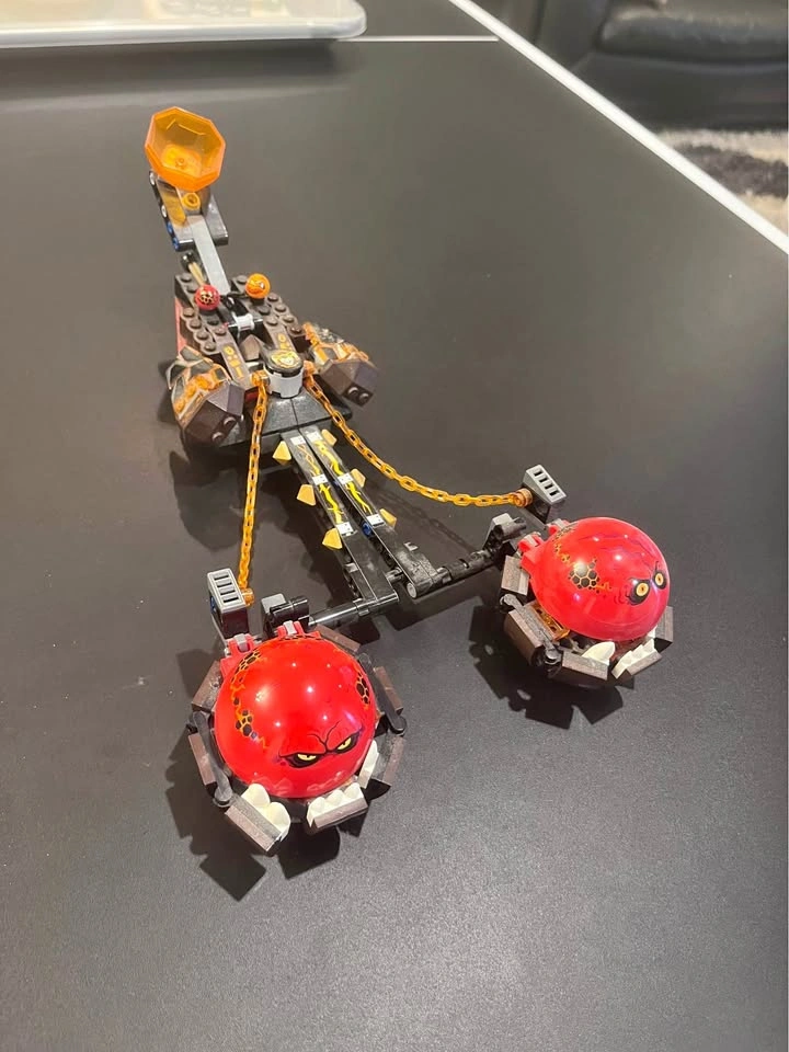LEGO Ninjago Thunder Raider - Detachable Ninja Mech