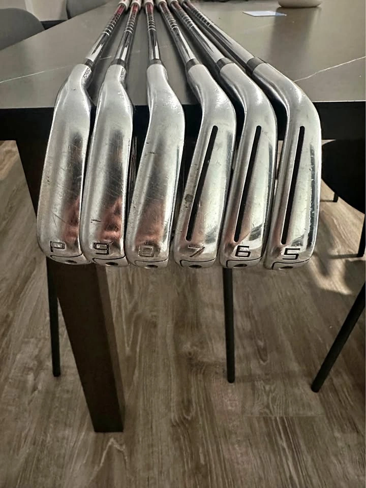 TaylorMade P790 Iron Set 5-PW