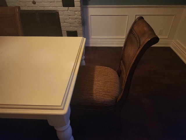 brown and cushioned wooden dining chair - photo 4