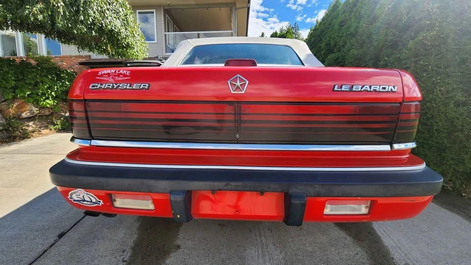 1990 Chrysler LeBaron - photo 5