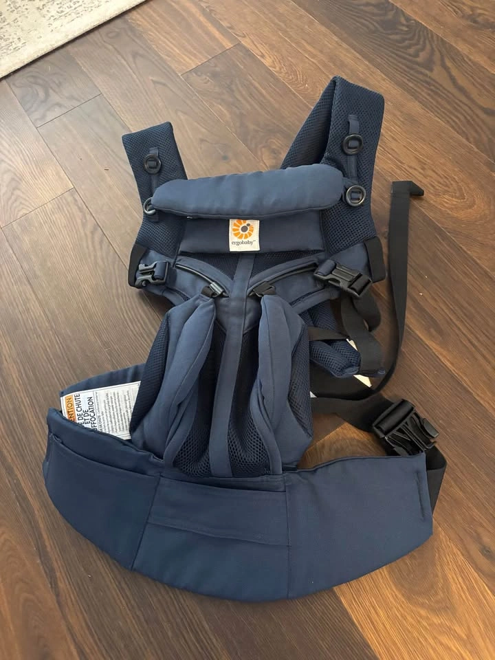 Ergobaby baby carrier - blue - photo 2