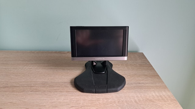 Garmin GPS Dashboard Friction Mount