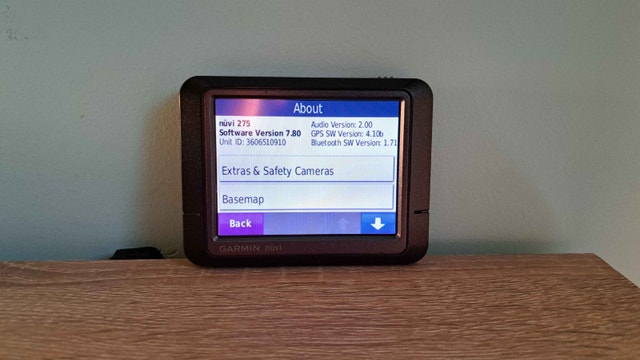 Updated Garmin Nuvi 275 GPS Navigator - photo 3