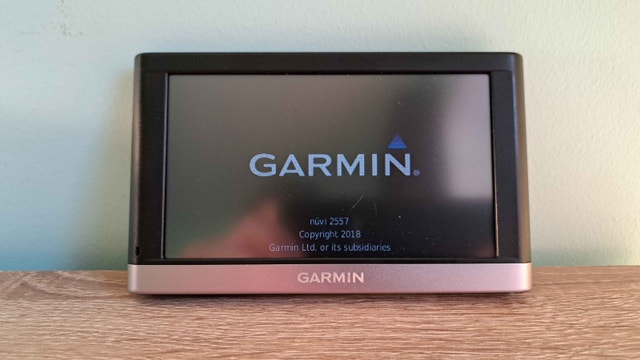 Updated Garmin Nuvi 2557LMT GPS Navigator - photo 2