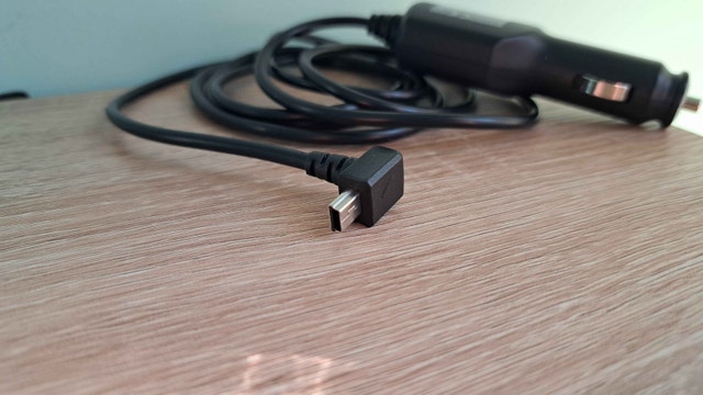 Garmin TA10 Cigarette Lighter Traffic Antenna/Charger - photo 2