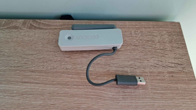 Xbox 360 Wireless Networking Adapter