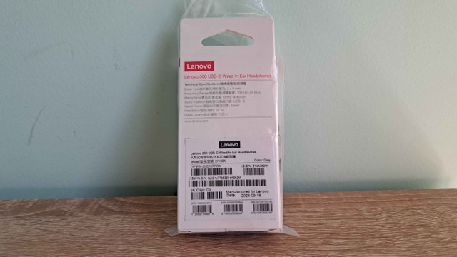 Sealed Lenovo 300 USB-C Earbuds - photo 2