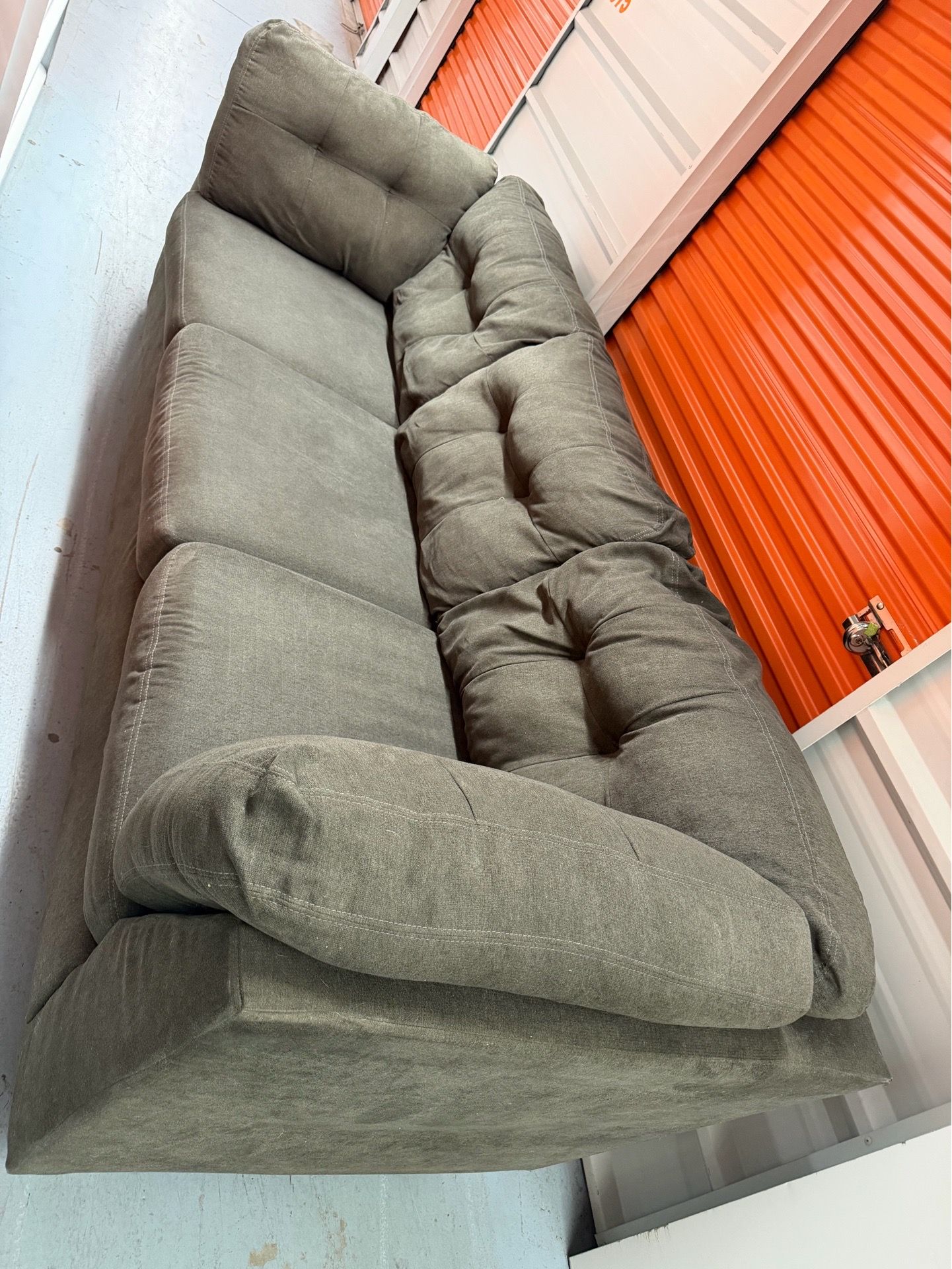 Pullout sectional sofa L shape - 3 parts - 6 seats total