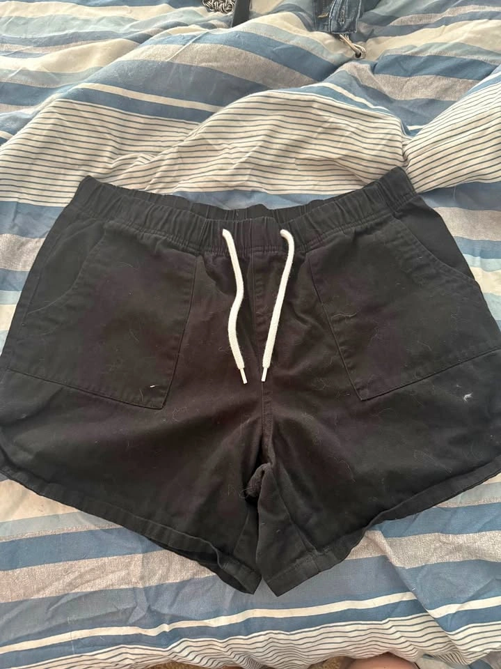 Ladies short