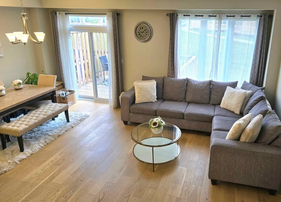 3 Beds 4 Baths - London - photo 3
