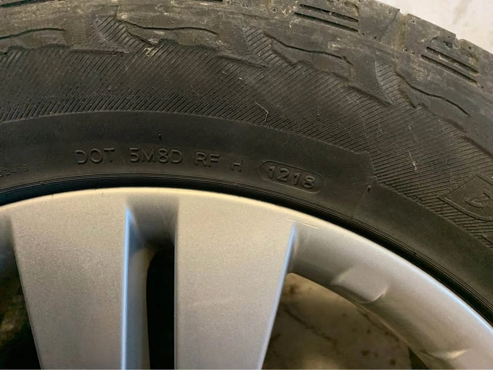 Tires and rims 275/55 R20 - photo 3