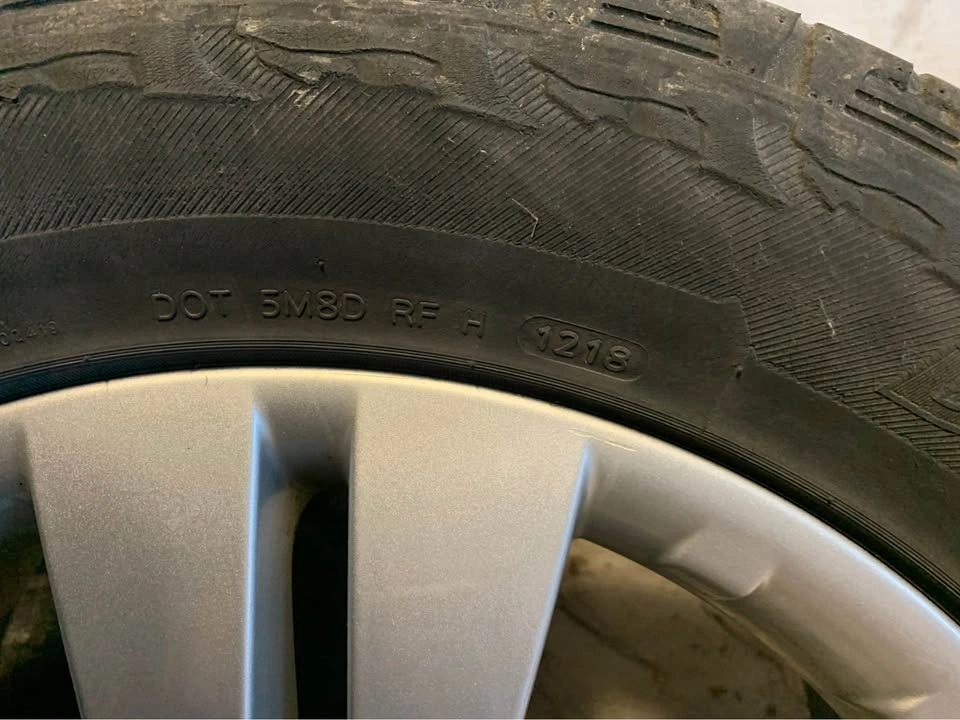 Tires and rims 275/55 R20 - photo 4