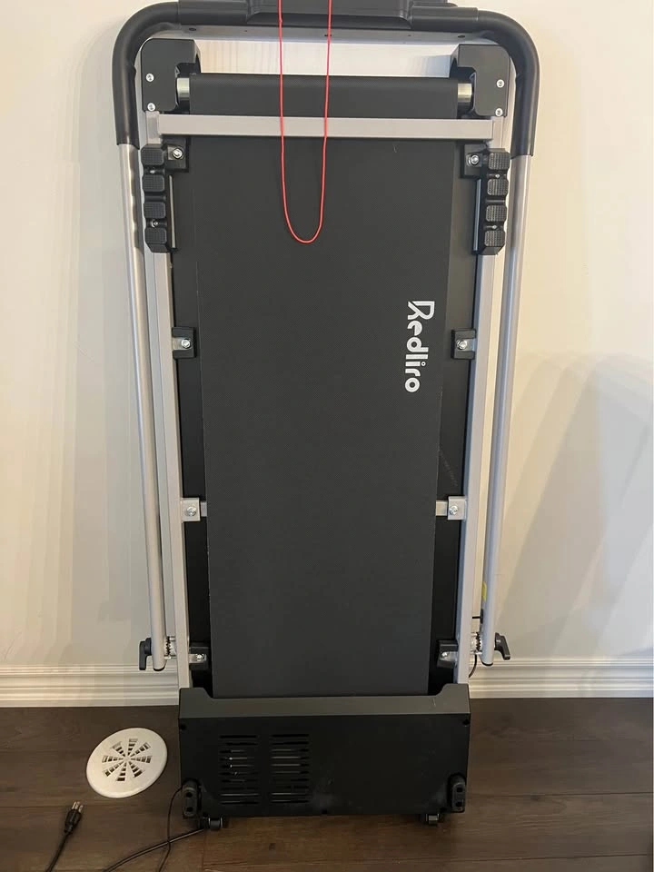 Redliro 2-in-1 Folding Treadmill / Walking Pad - photo 2