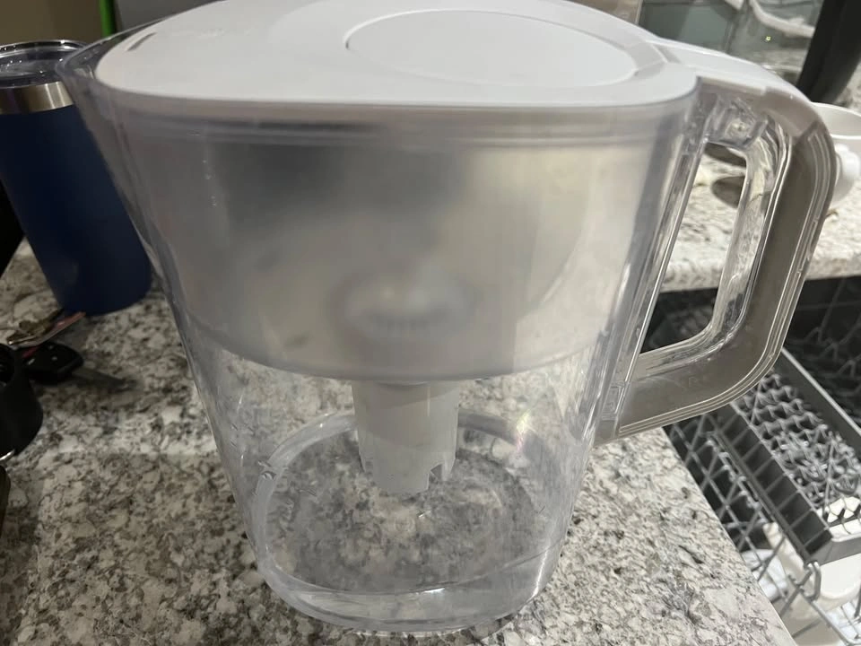 Brita Water Filter Pitcher + 3 New Elite Filters - photo 3