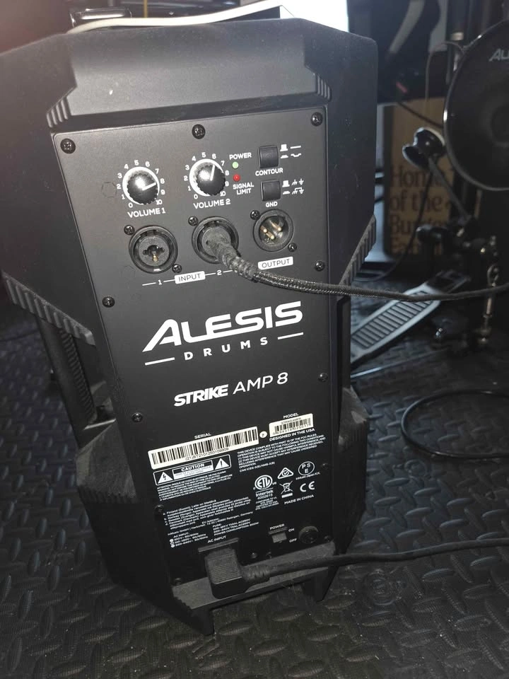 Alesis Strike AMP 8 2000Watts - photo 2