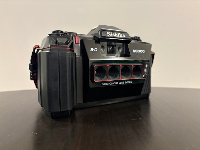 Nishika N8000 Camera (w/ Twin Light 3010 Flash)