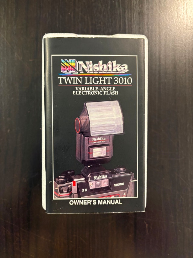 Nishika N8000 Camera (w/ Twin Light 3010 Flash) - photo 5