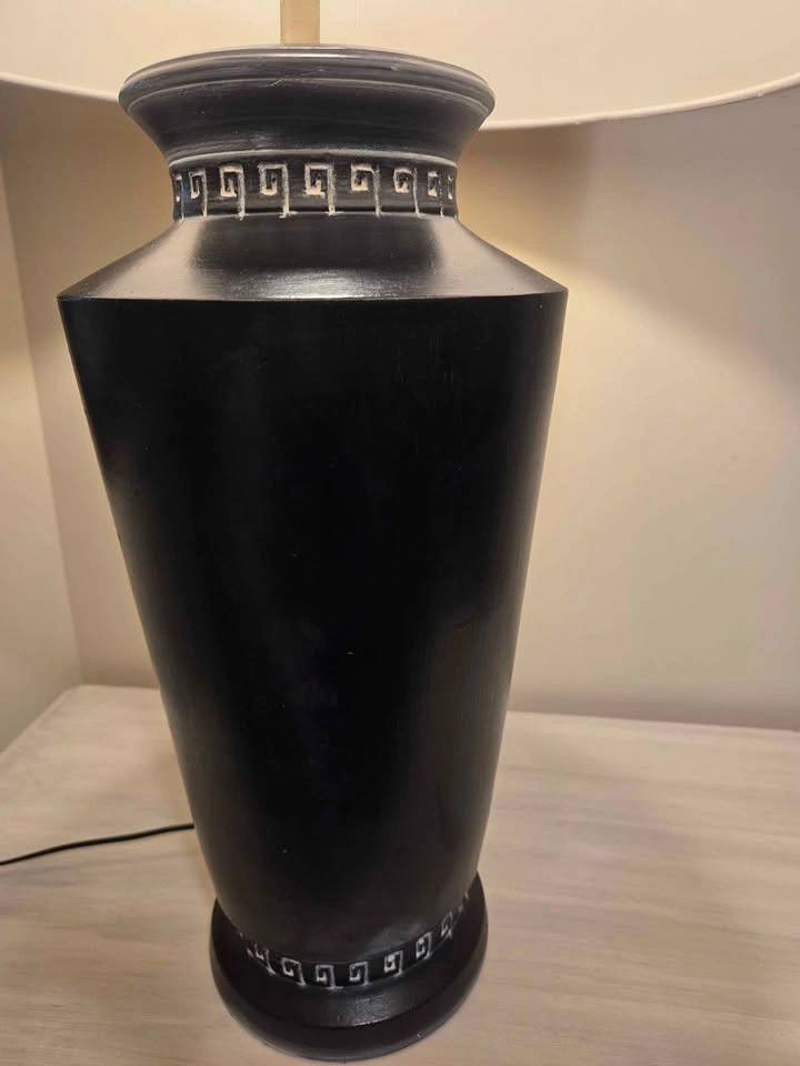 Black Ceramic Table Lamp with Greek Key Detail - photo 2