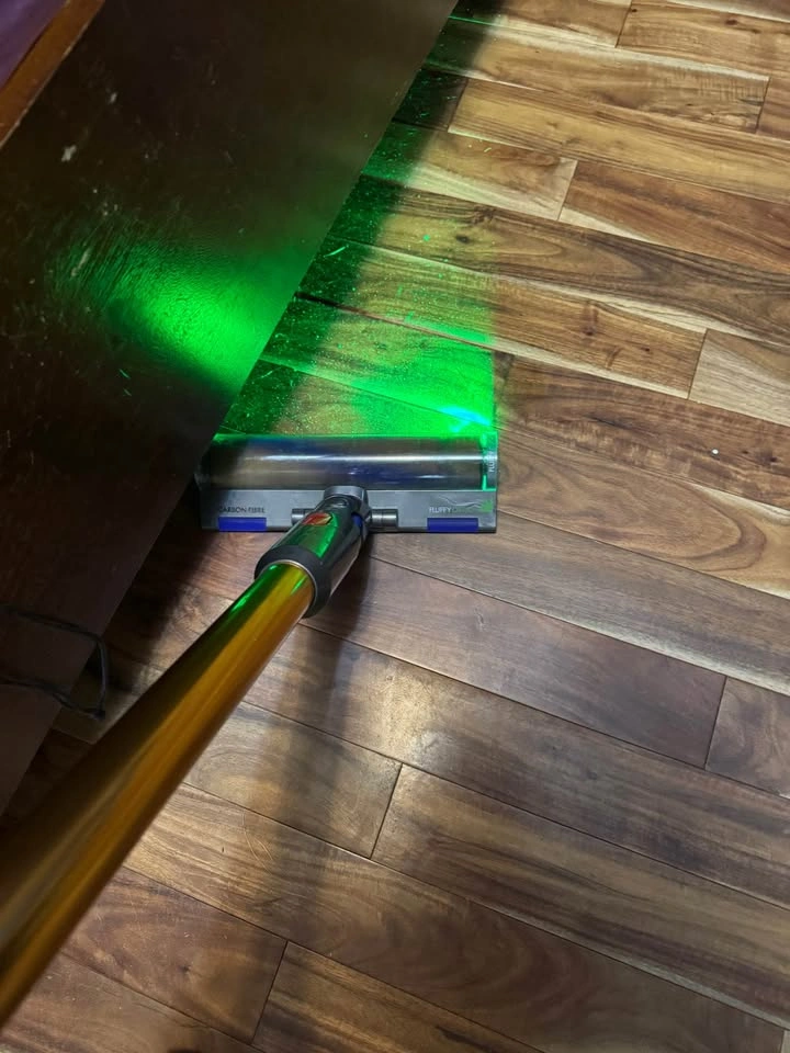 Dyson V15 detect submarine vacuum - photo 5