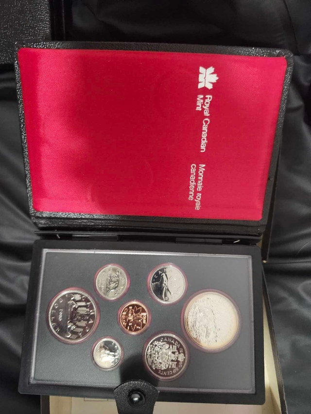 Royal Canadian Mint 1980 Proof Coin Set (x2)