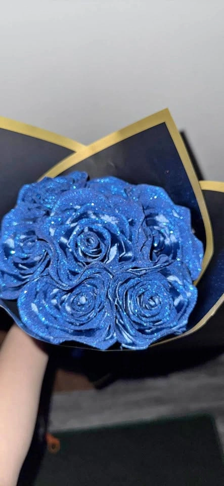Ribbon Rose Bouquet