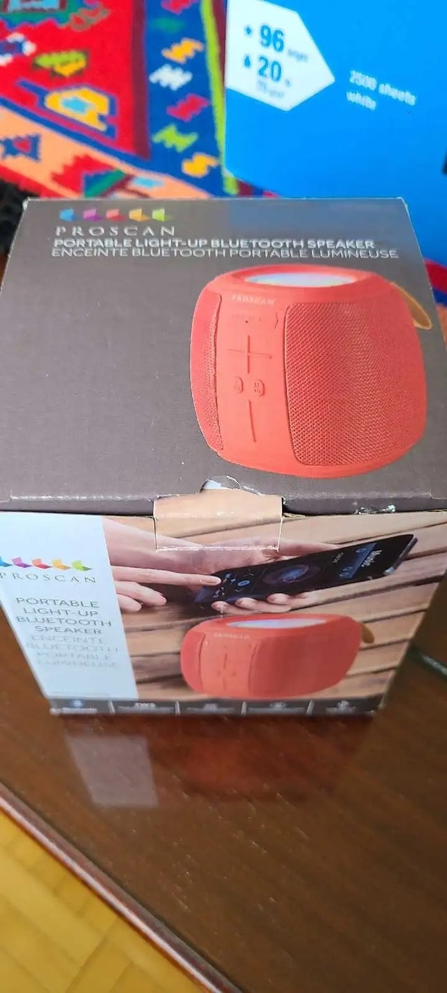 Proscan Portable Light-Up Bluetooth Speaker - photo 2