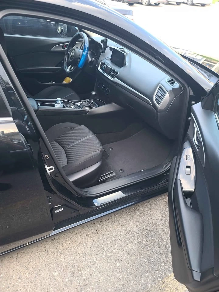 2017 Mazda Mazda3 - photo 4