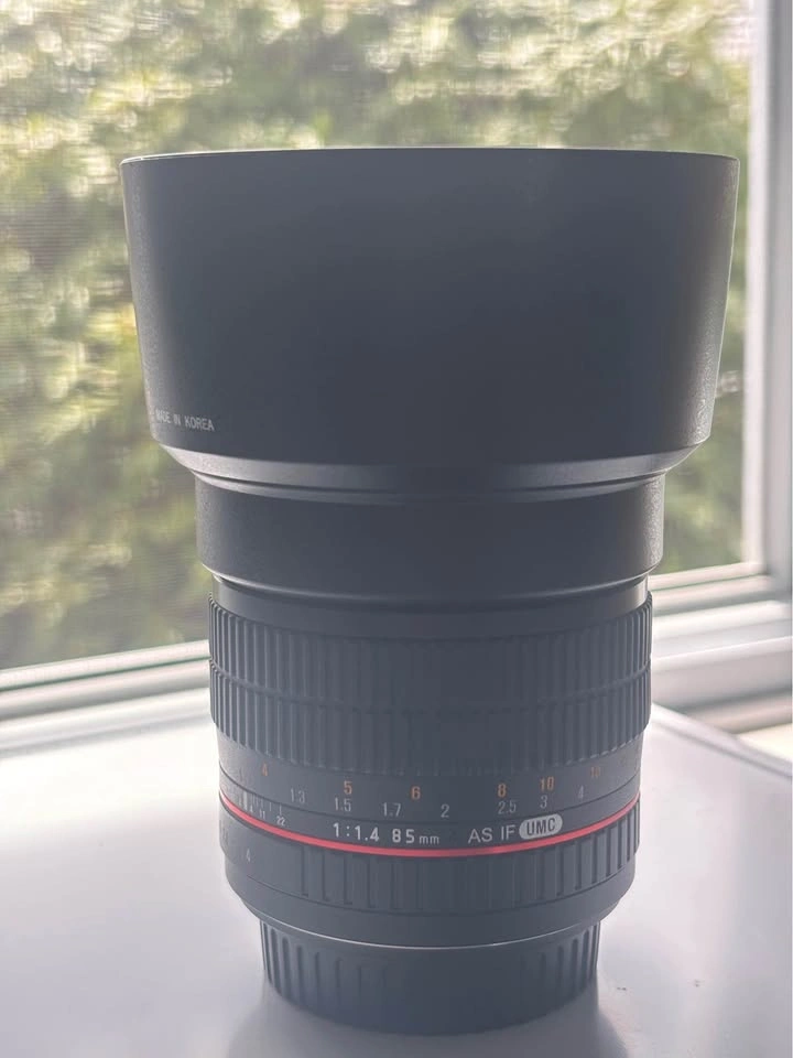 Samyang 85mm f/1.4 Manual Focus Portrait Lens EF - photo 2