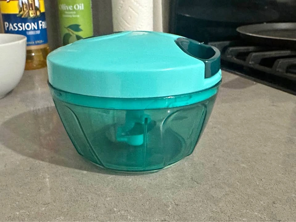 Manual Food Processor / Pull Veggie Chopper