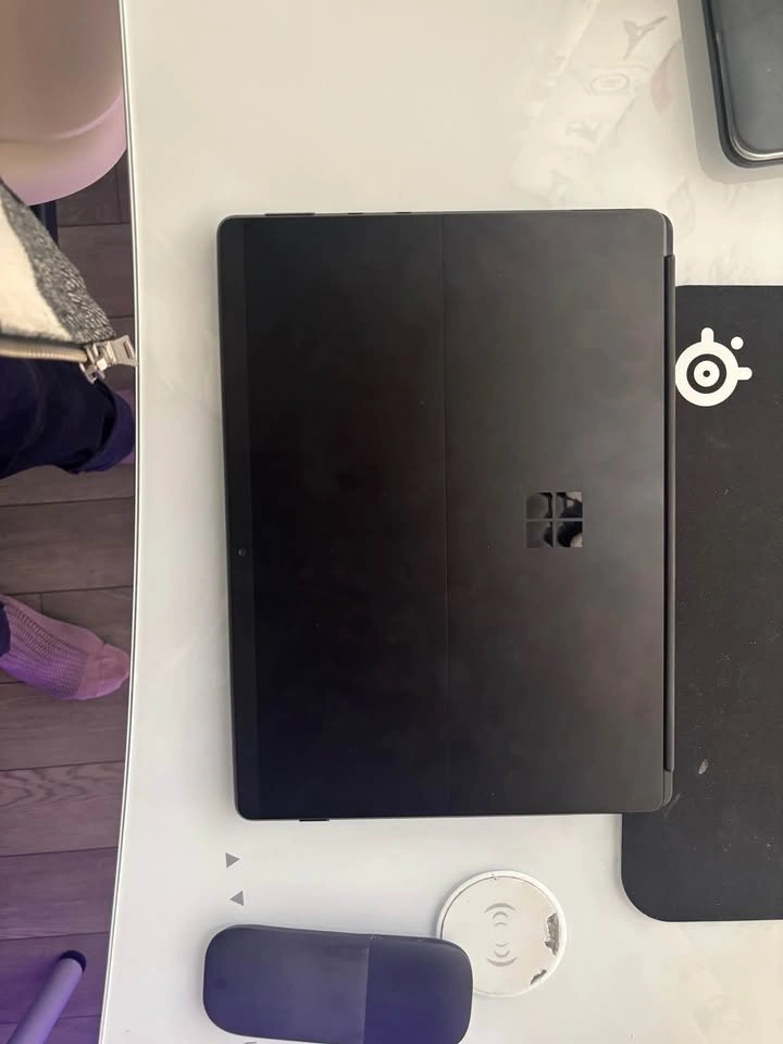 Microsoft Surface Pro X (2021) 13 - photo 2
