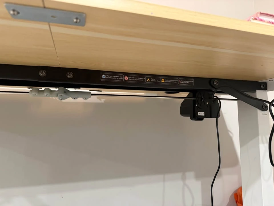 MotionGrey Electric Height Adjustable Standing Desk - photo 5