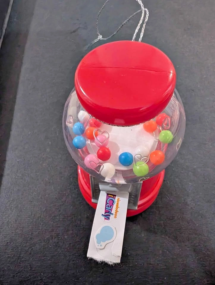 Nickelodeon iCarly Mini Gumball Machine Ornament