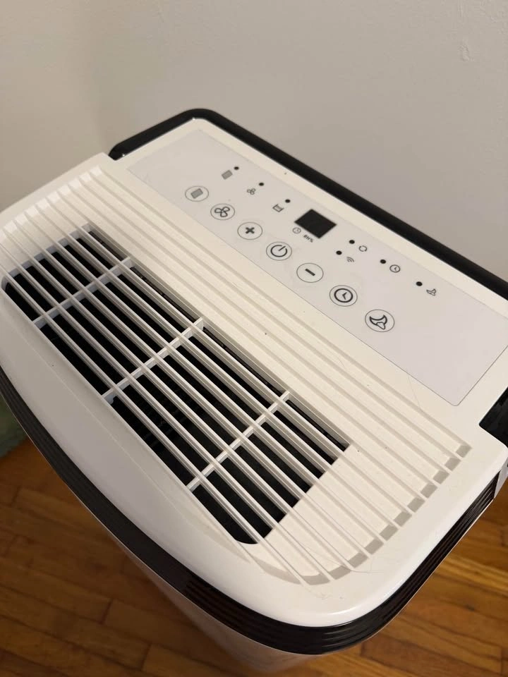 Honeywell TP70AWKNR 50-Pint Energy Star Dehumidifier - photo 3