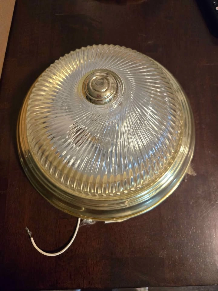 2 Flush Mount Bowl Ceiling Fixture with a Ribbed Glass Shade - photo 5