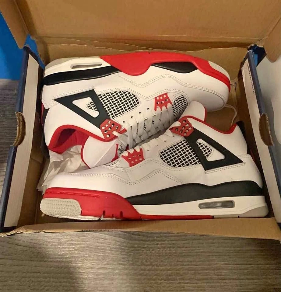 Jordan 4 Fire Red