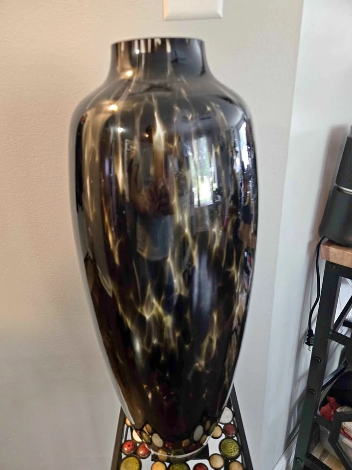 Vase Glass with artificial plant