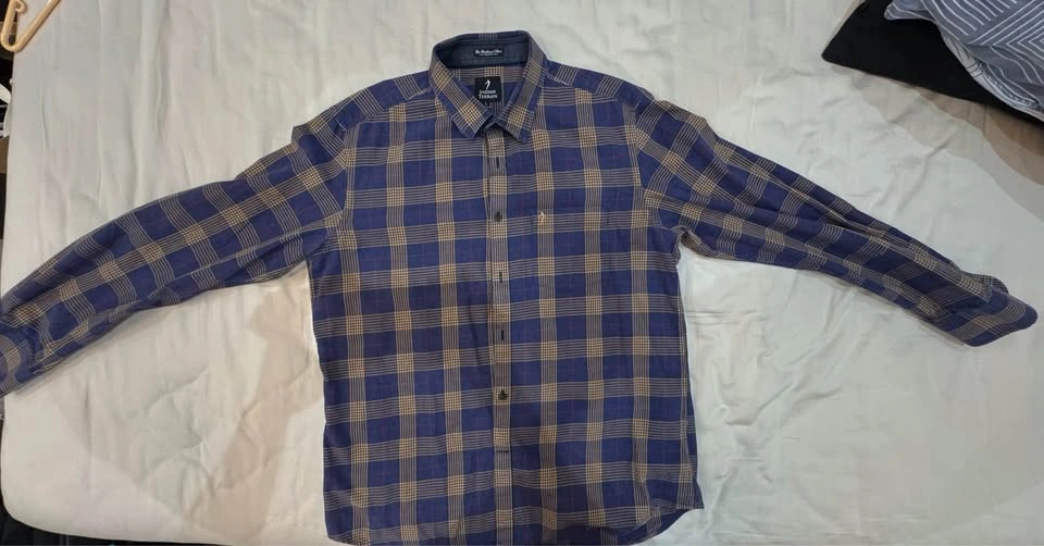 Assorted L/G Men’s Shirts (6 in quantity) - photo 4