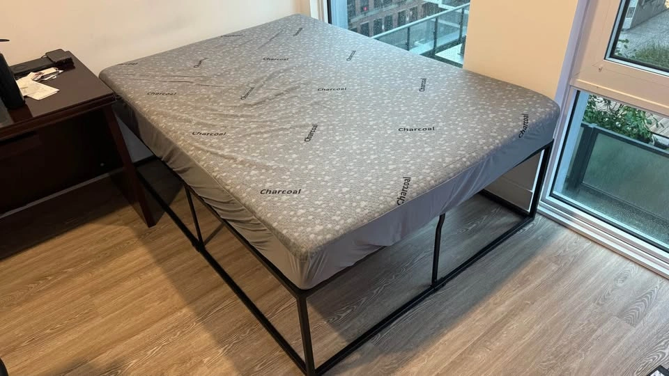 IKEA VESTERÖY Full Hybrid Mattress and Metal Bed Frame - photo 3