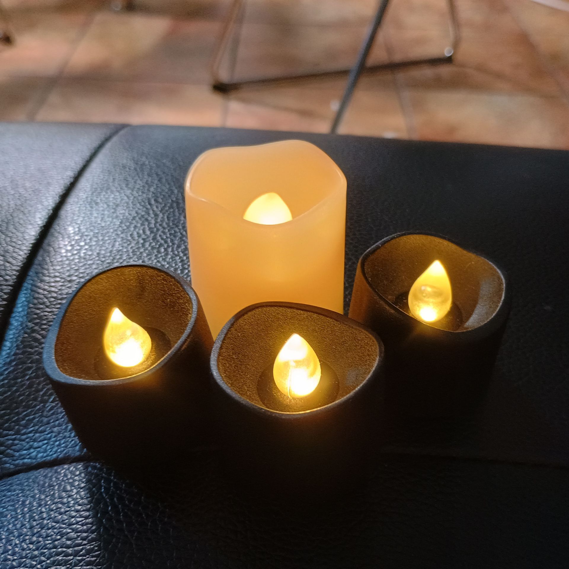 Lot of battery operated flameless candles (mostly black) - photo 2