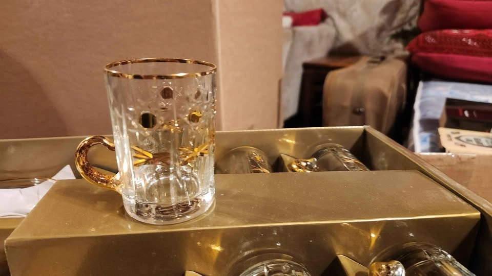 12-Piece Gold-Trimmed Glass Tea Cup and Saucer Set - photo 2