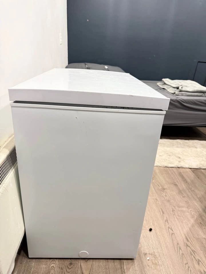 Danby Chest Freezer - photo 5