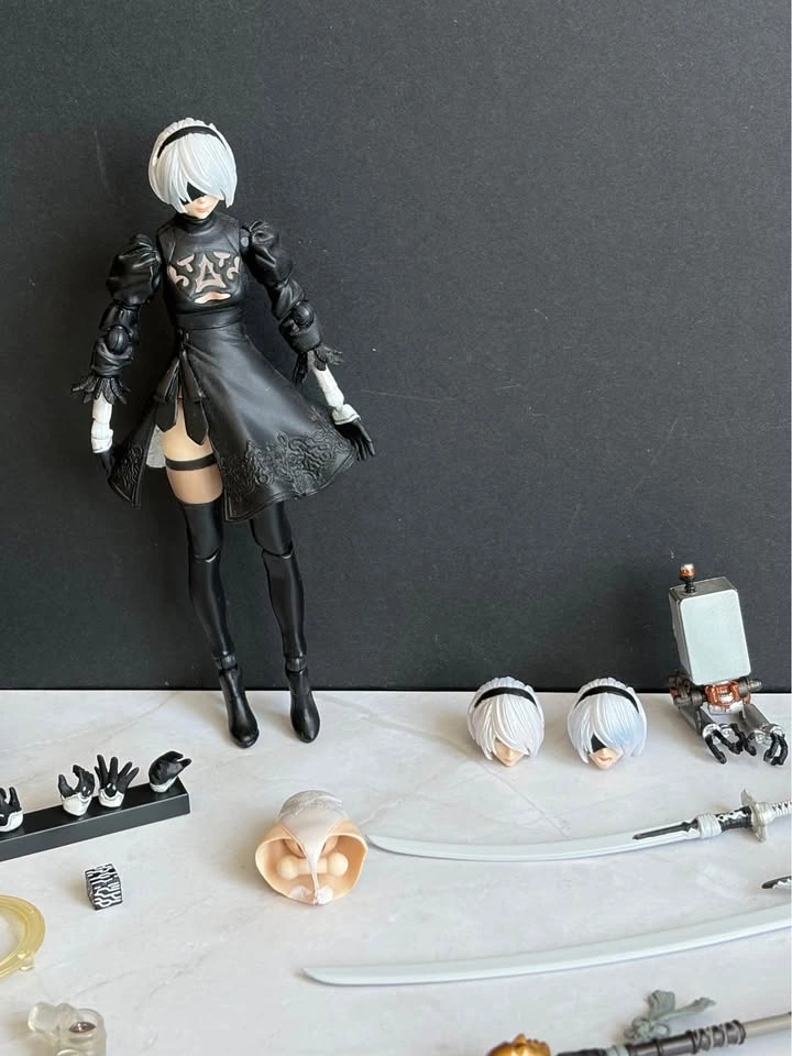 Nier: Automata Bring Arts - 2B - photo 2