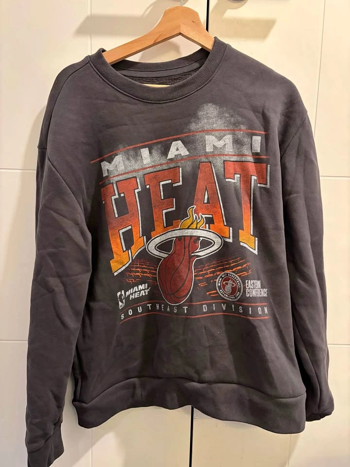Hollister Miami Heat Sweatshirt