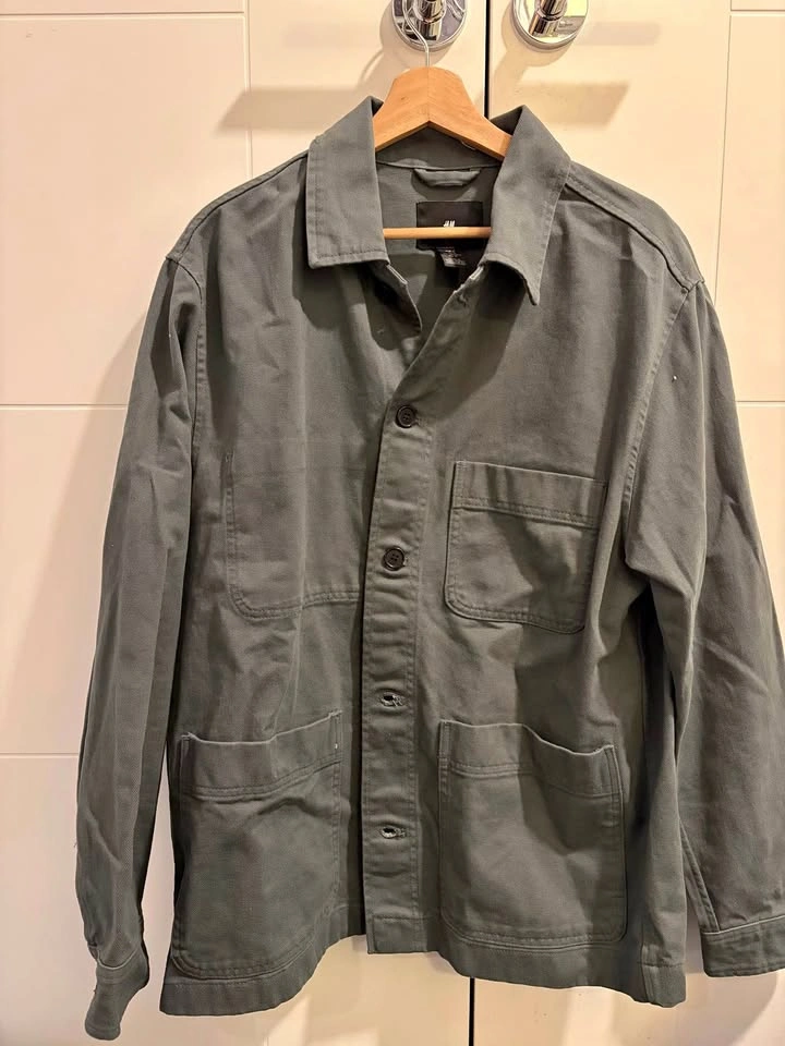 H&M khaki green overshirt
