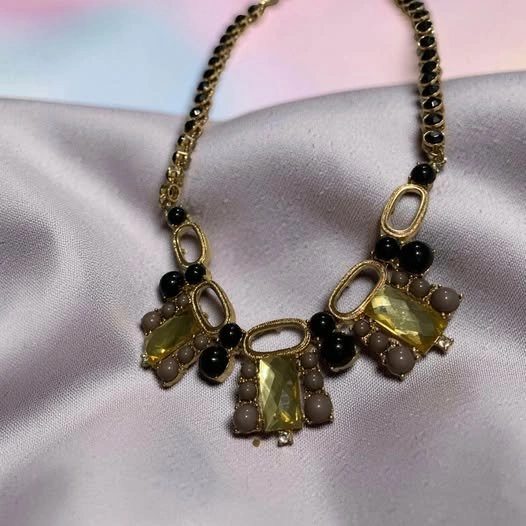 Vintage & Statement Jewelry Mega Bundle - photo 3