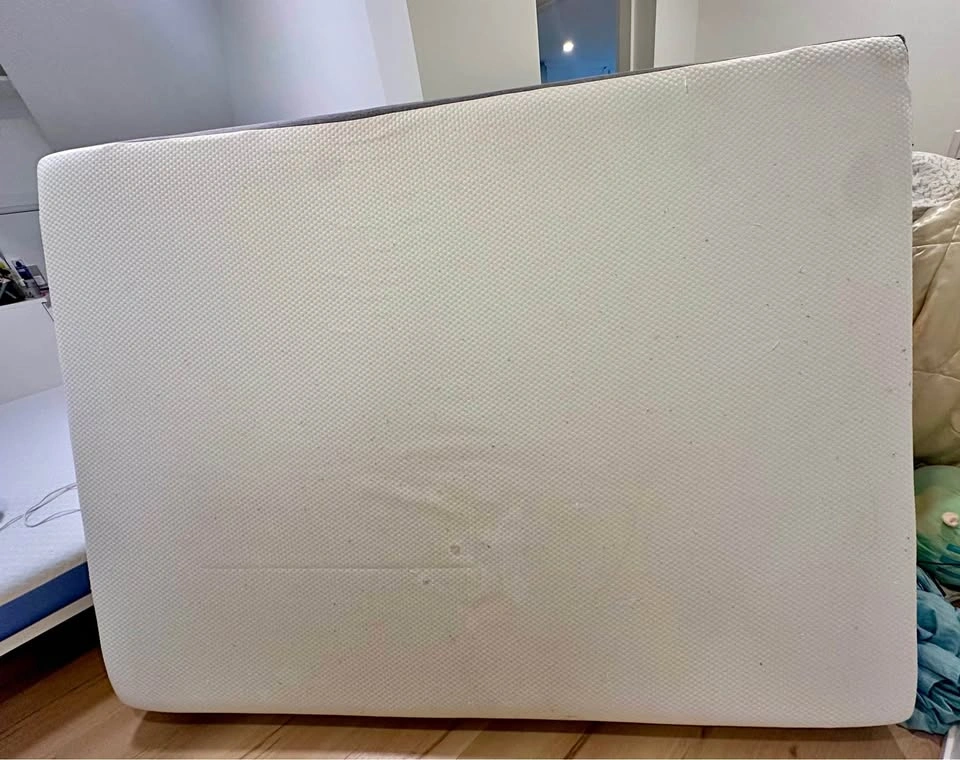 Queen 10 inch mattress