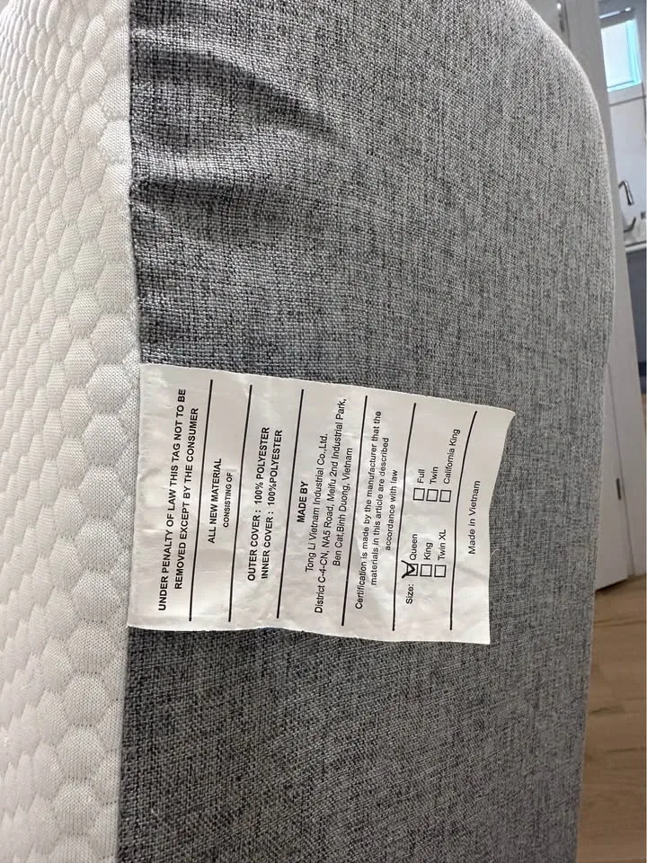 Queen 10 inch mattress - photo 2